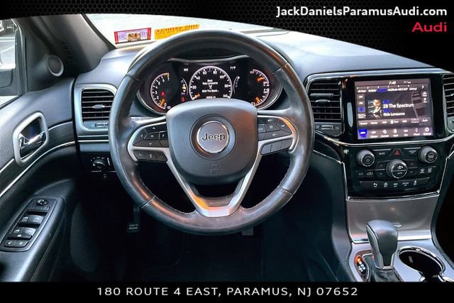 Used 2020 Jeep Grand Cherokee Limited AWD/4WD image 5