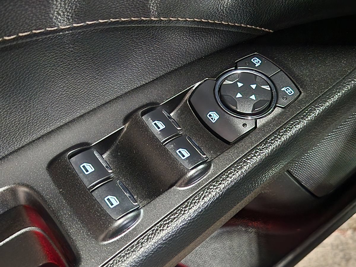 Used 2017 Ford Fusion Titanium FWD image 44