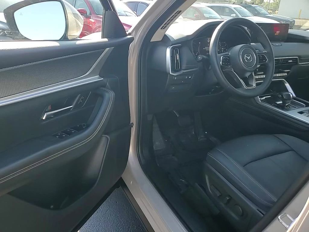 Certified 2024 MAZDA CX-90 Plug-In Hybrid w/ Preferred image 12