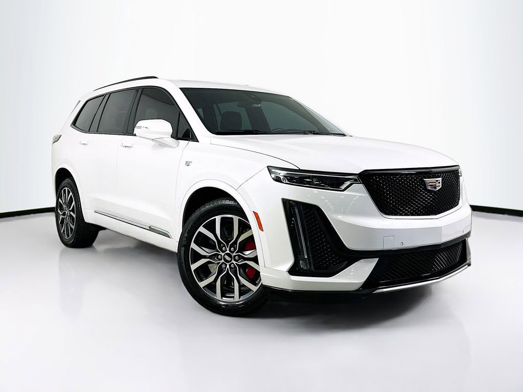 Used 2023 Cadillac XT6 Sport image 1