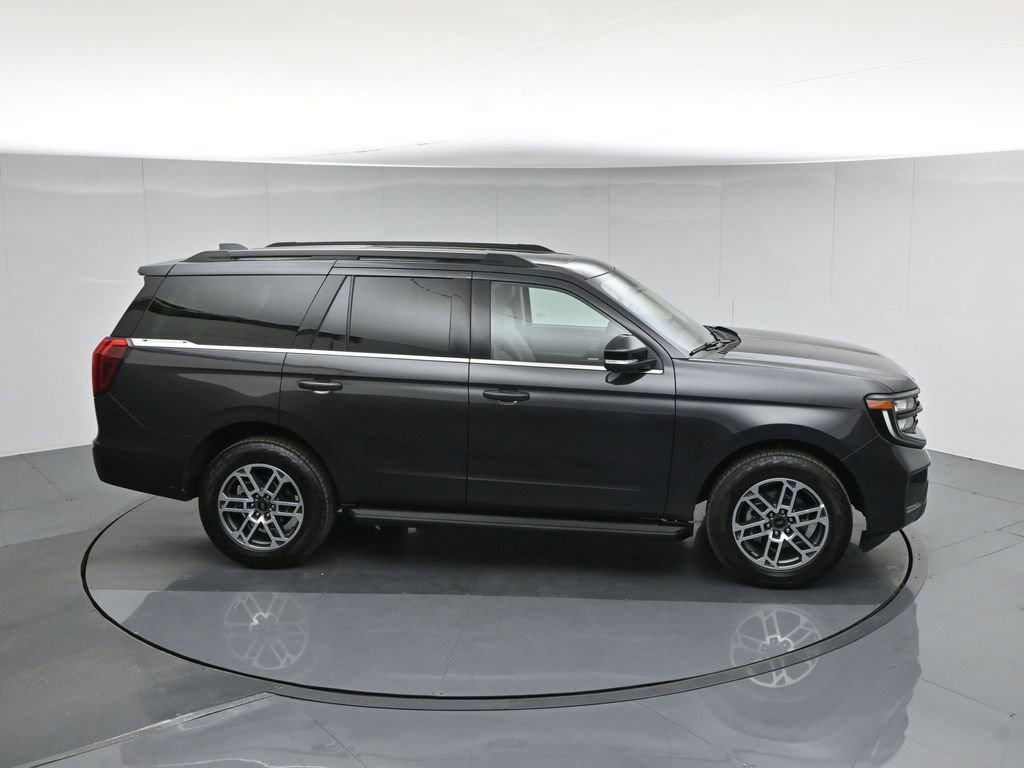 Certified 2025 Ford Expedition Active image 59