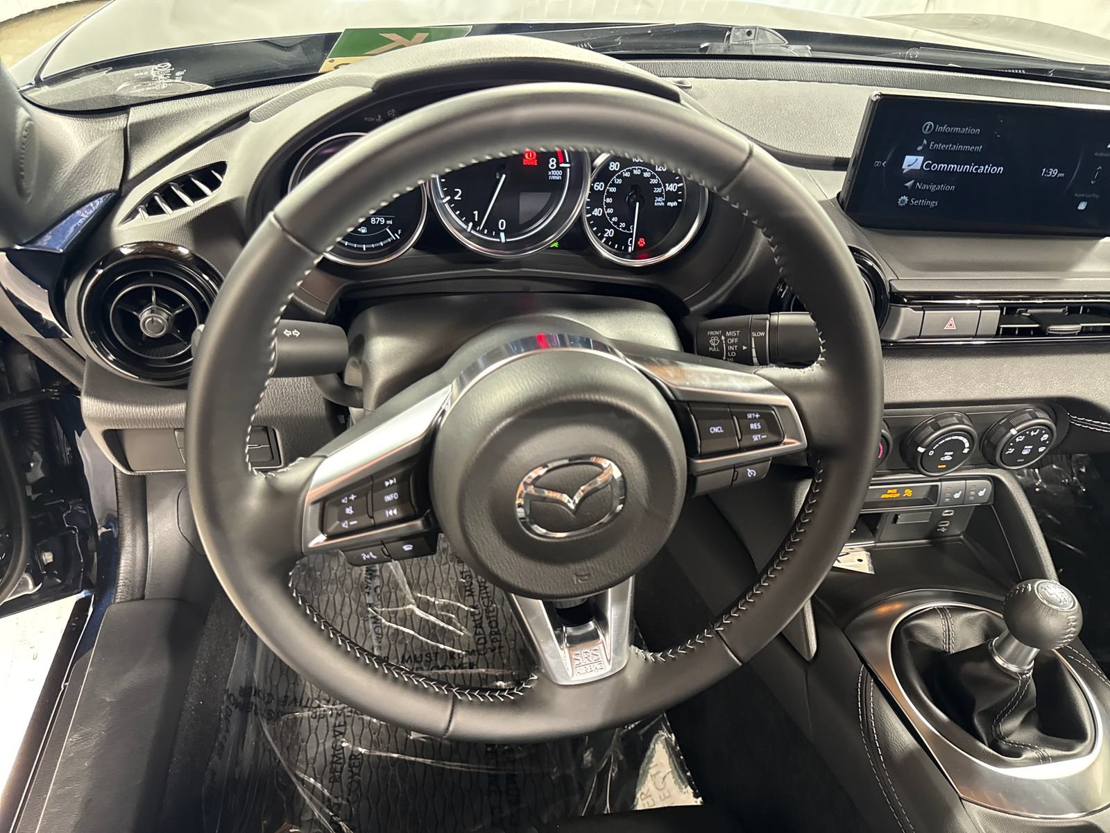 Used 2025 MAZDA MX-5 Miata Club w/ Weather Package RWD image 17