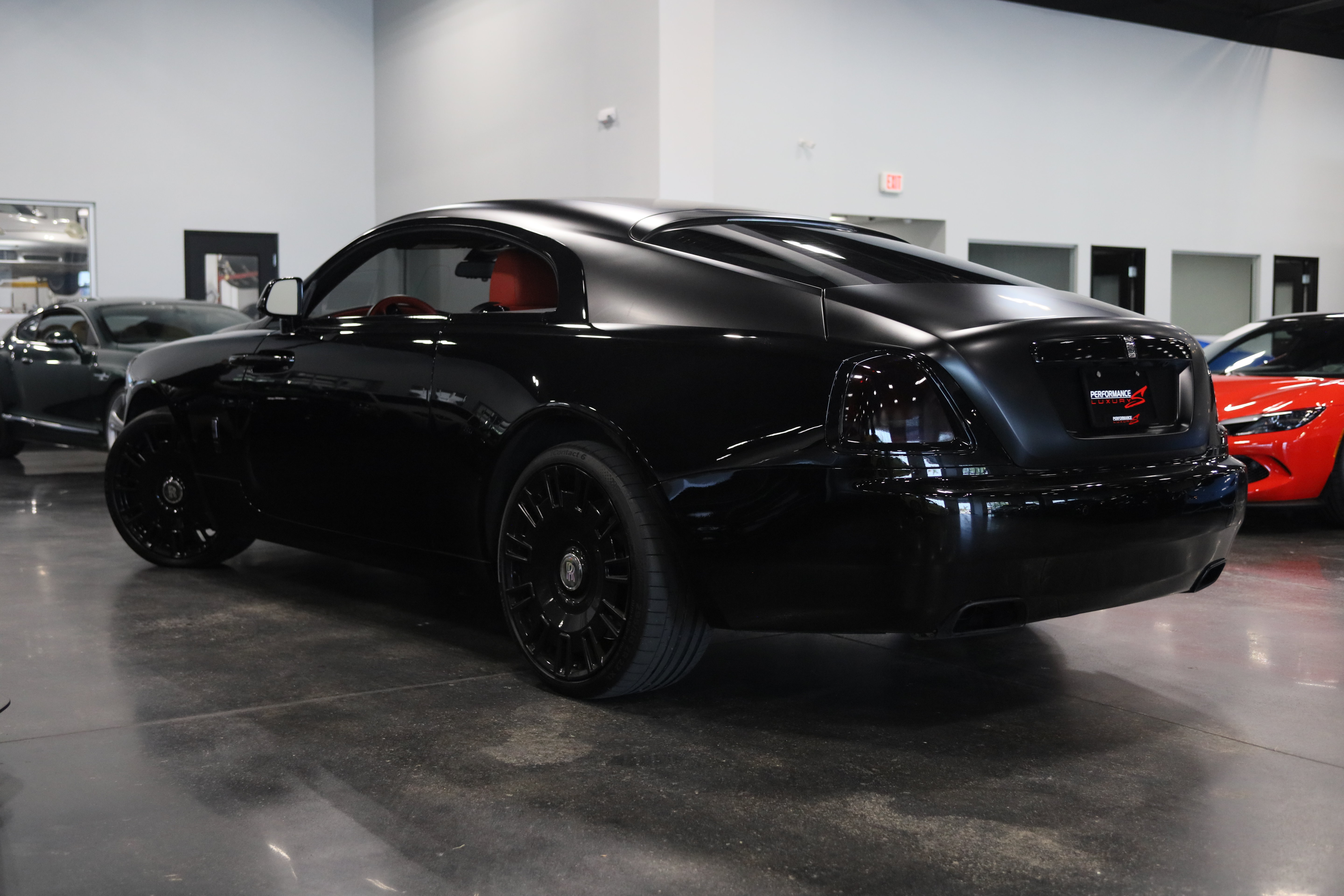Used 2018 Rolls-Royce Wraith RWD image 4