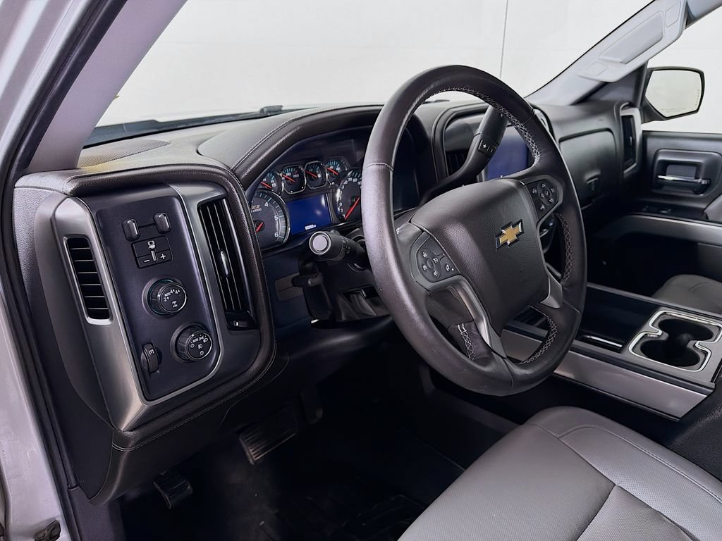 Used 2017 Chevrolet Silverado 1500 LTZ Z71 w/ LTZ Plus Package AWD/4WD image 10