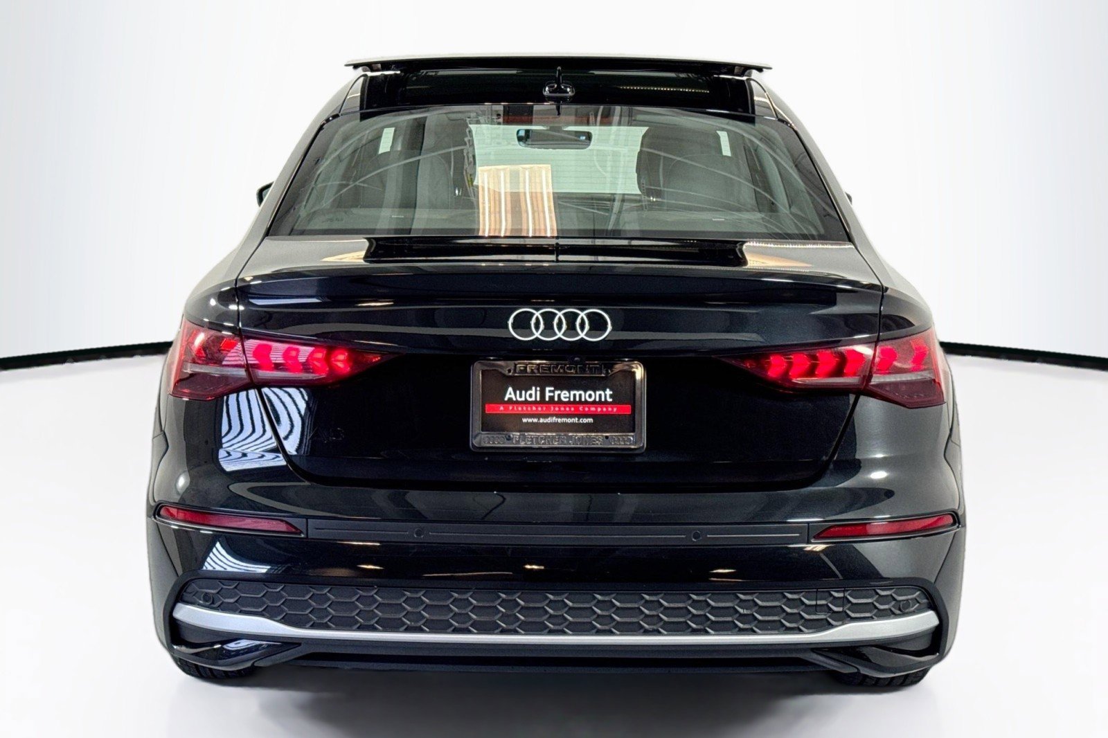 Used 2025 Audi A3 2.0T Premium Plus w/ Premium Plus Package image 6