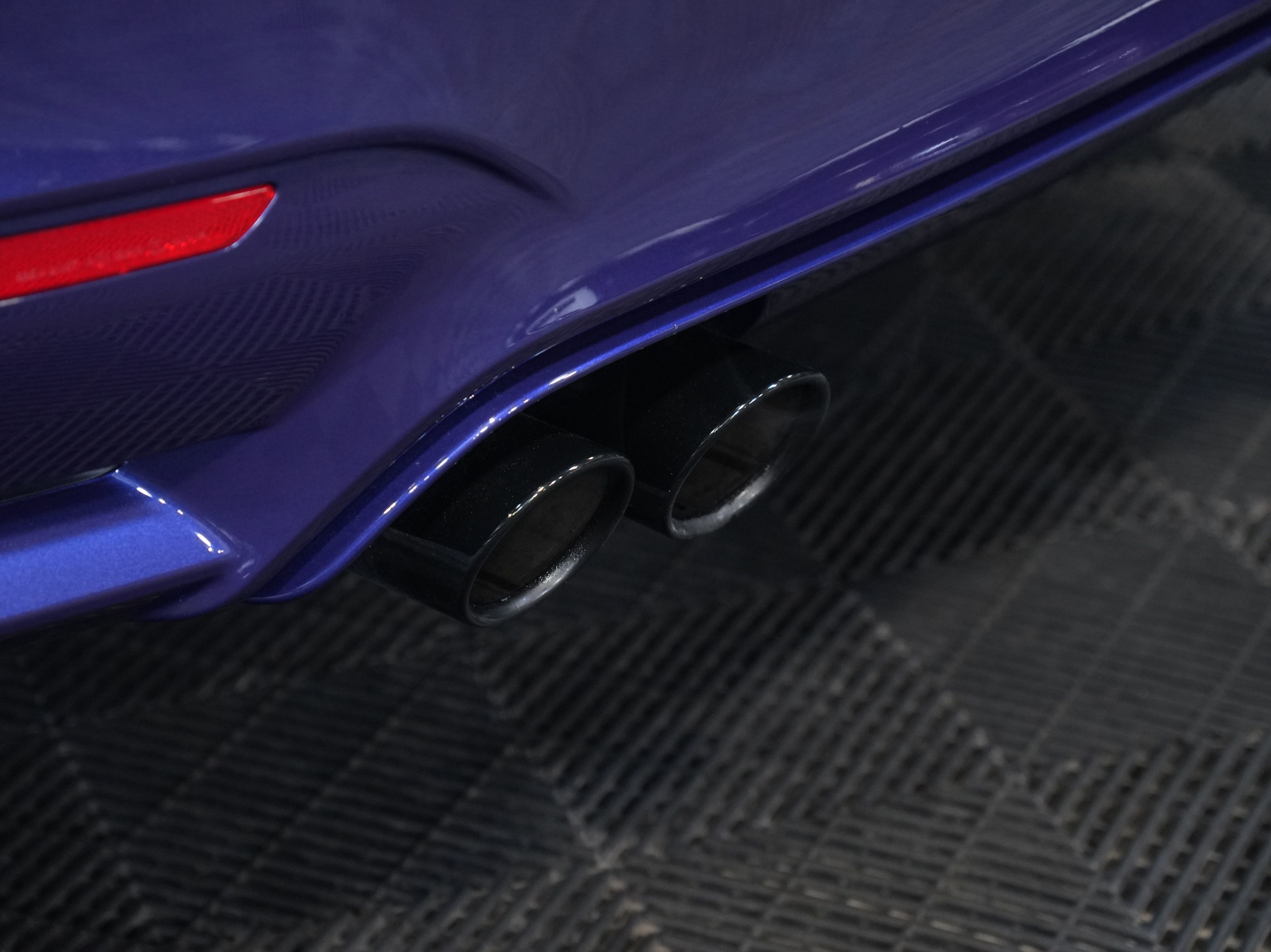 Used 2020 BMW M4 Coupe w/ Competition Package image 18