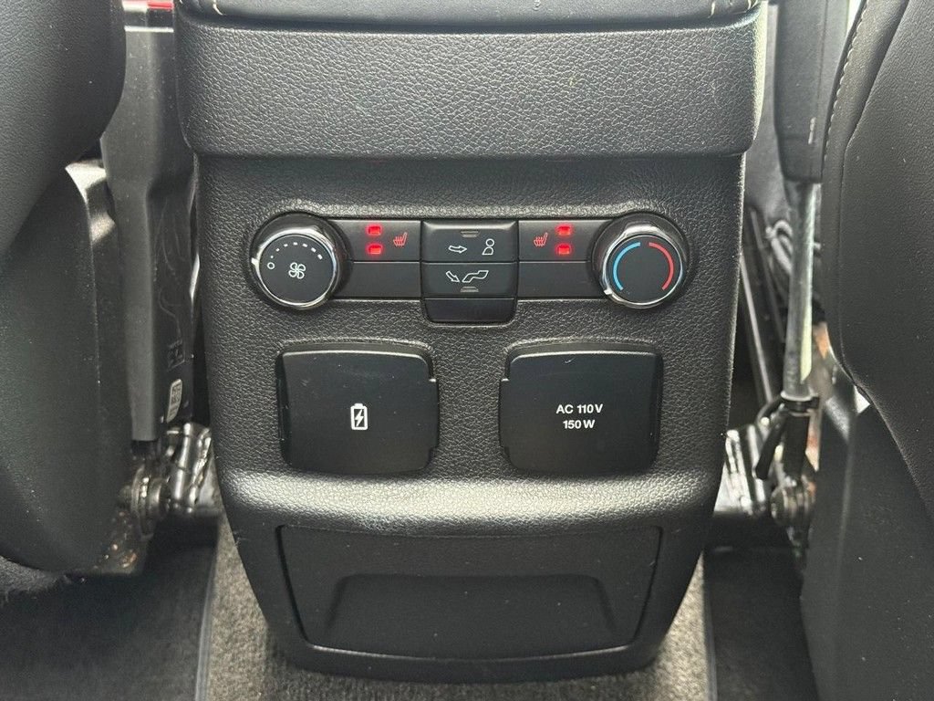 Used 2018 Ford Explorer Platinum AWD/4WD image 16