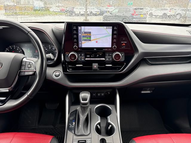 Used 2021 Toyota Highlander XSE image 27