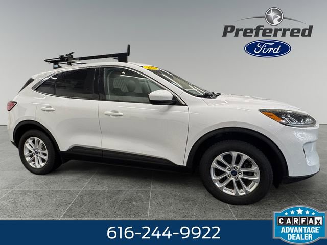 Used 2020 Ford Escape SE image 8