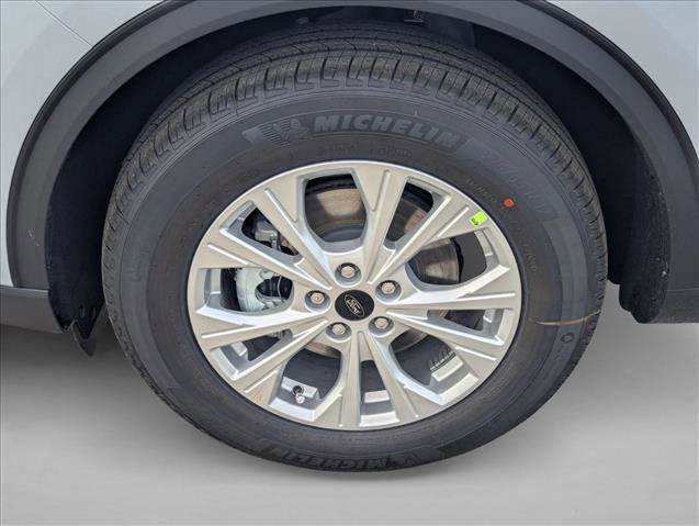 New 2026 Ford Escape Active image 9