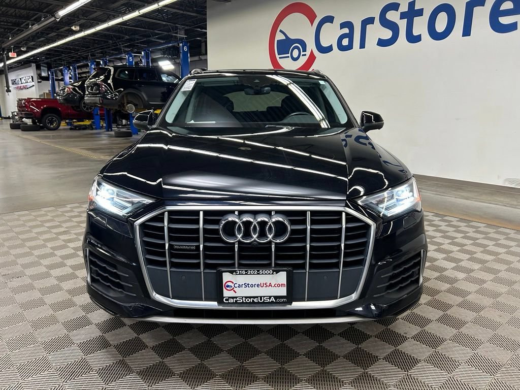 Used 2020 Audi Q7 3.0T Premium Plus w/ Premium Plus Package AWD/4WD image 4