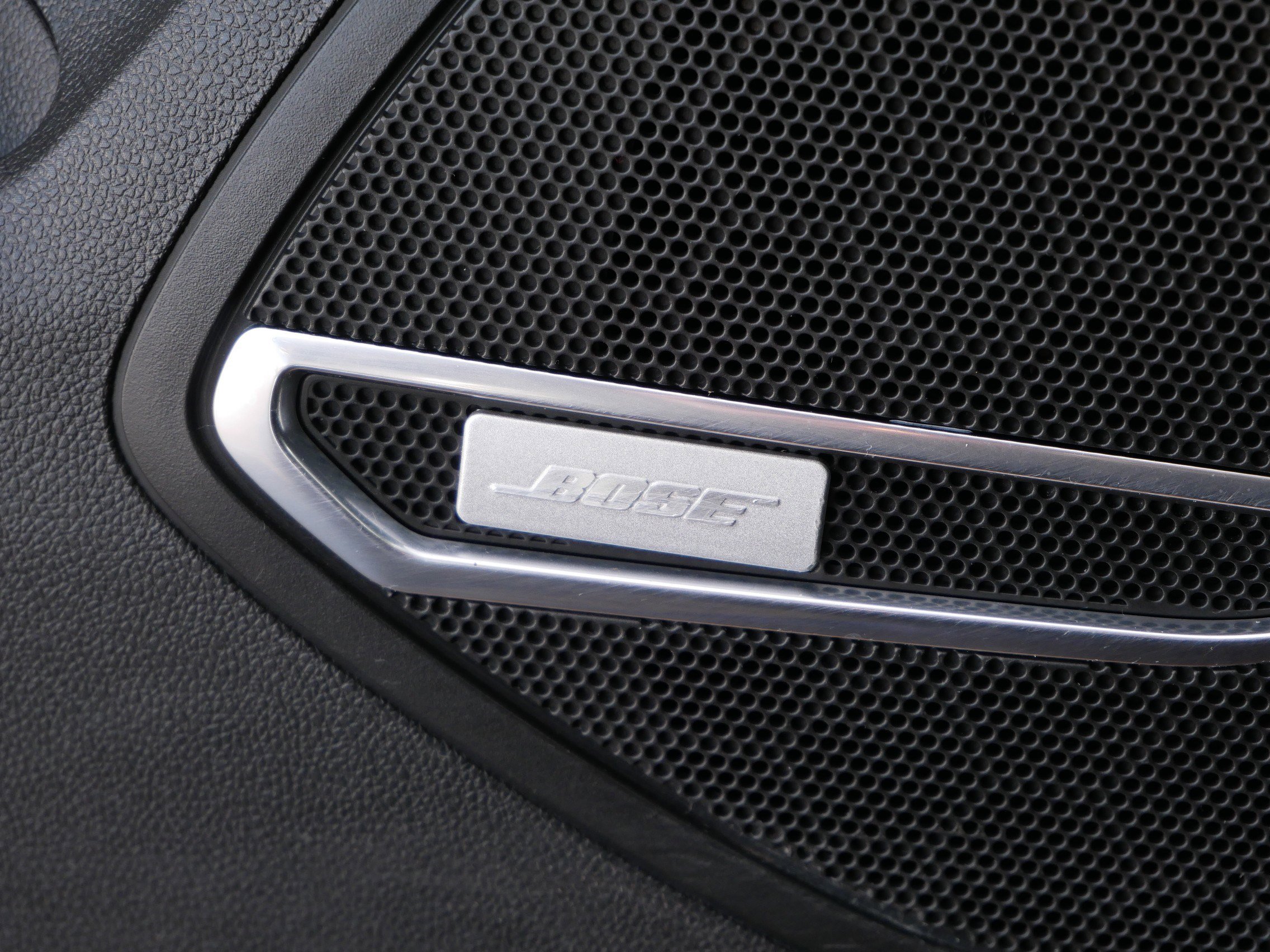 Used 2021 Buick Envision Essence w/ Technology Package I image 27