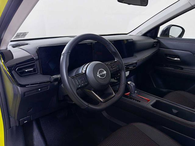 Certified 2025 Nissan Kicks SR AWD/4WD image 7