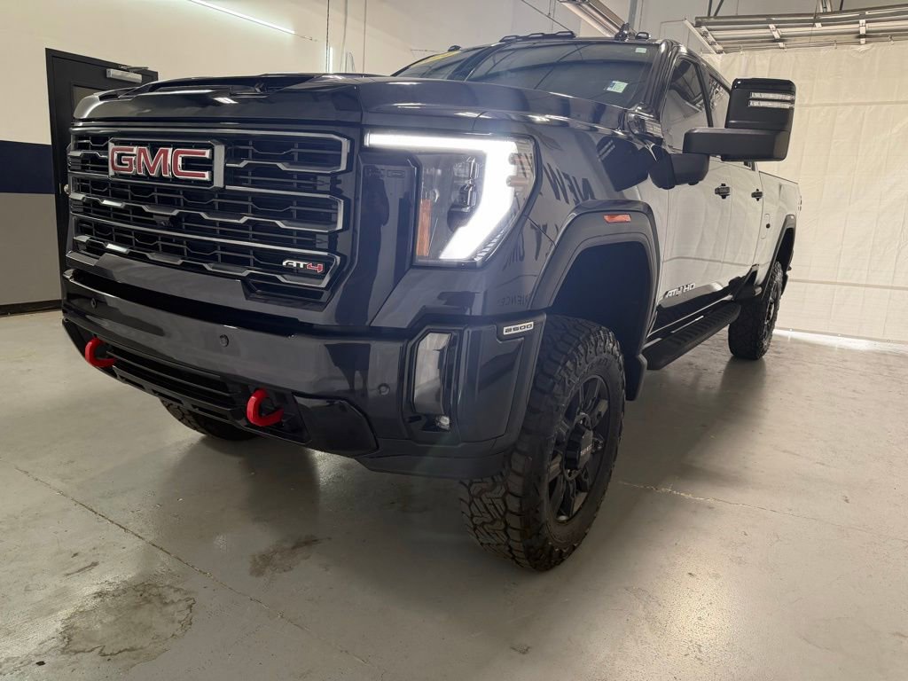 Used 2024 GMC Sierra 2500 AT4 w/ AT4 Premium Plus Package image 38