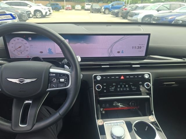 Used 2025 Genesis GV80 2.5T Standard image 10