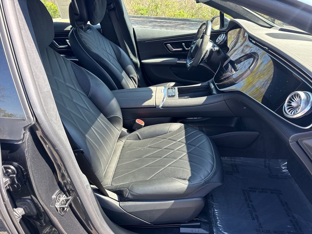Used 2022 Mercedes-Benz EQS AMG 4MATIC image 13
