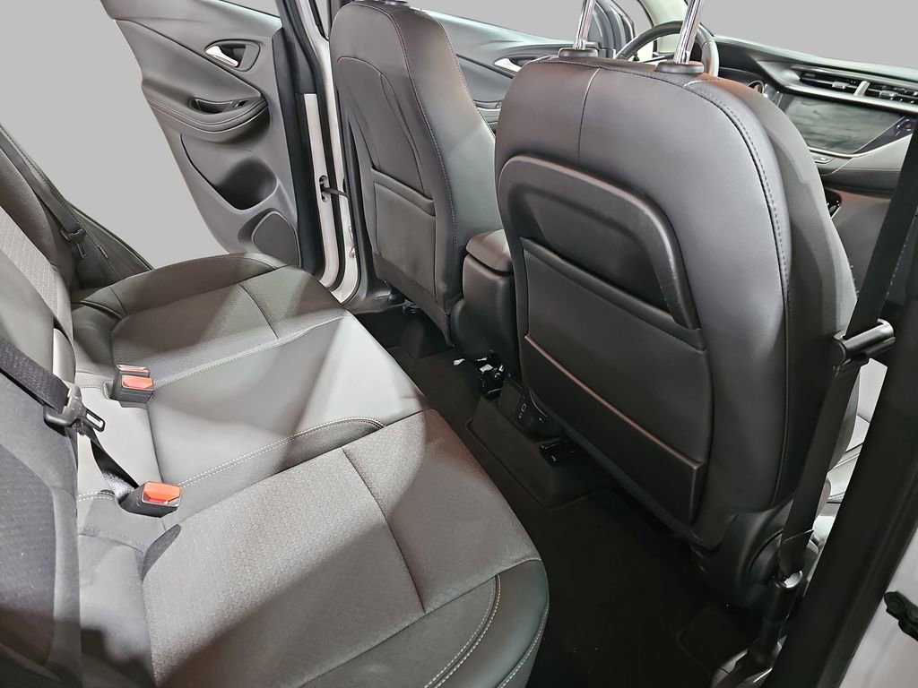 Certified 2022 Buick Encore GX Select w/ Sport Touring Package image 14