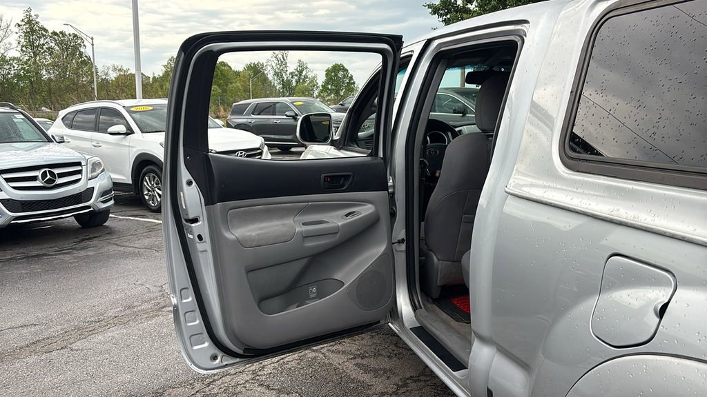 Used 2009 Toyota Tacoma 4x4 Double Cab image 26