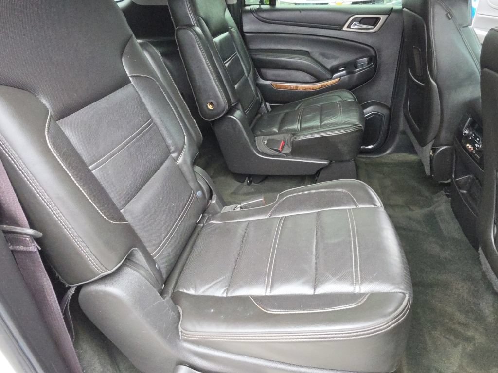 Used 2015 GMC Yukon XL Denali w/ Open Road Package AWD/4WD image 30