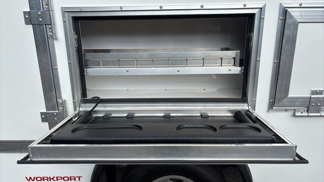 New 2025 Chevrolet Express 3500 w/ Power Convenience Package RWD image 29
