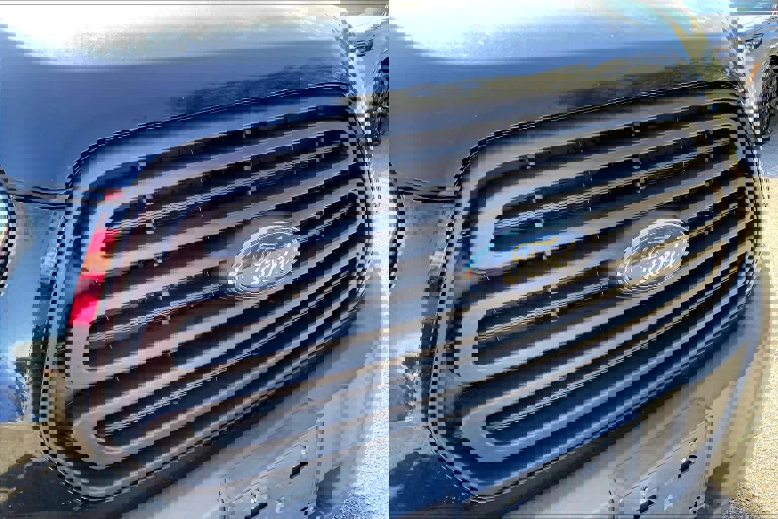 Used 2016 Ford Transit 350 XLT image 32