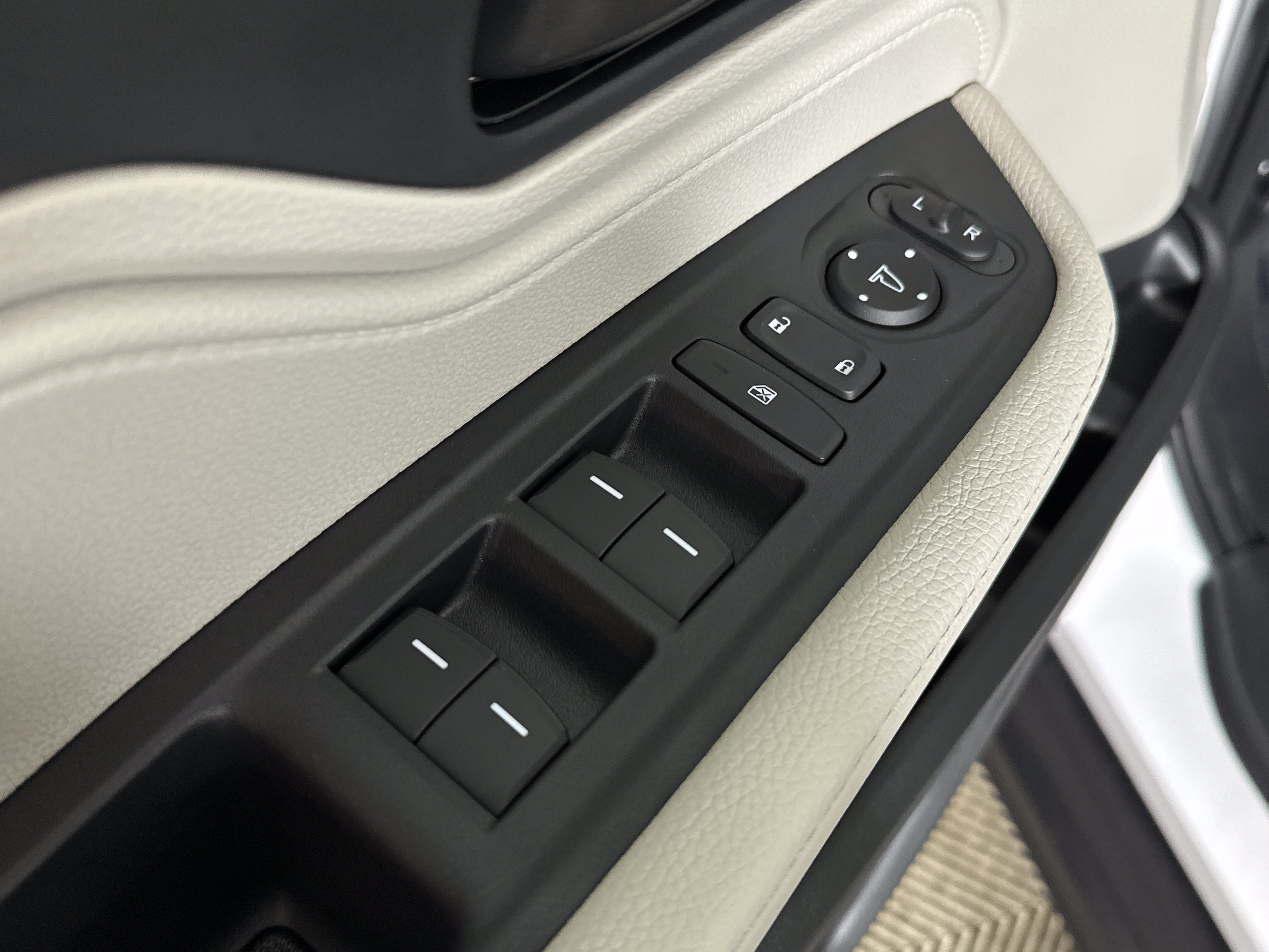 New 2026 Honda Odyssey EX-L image 9
