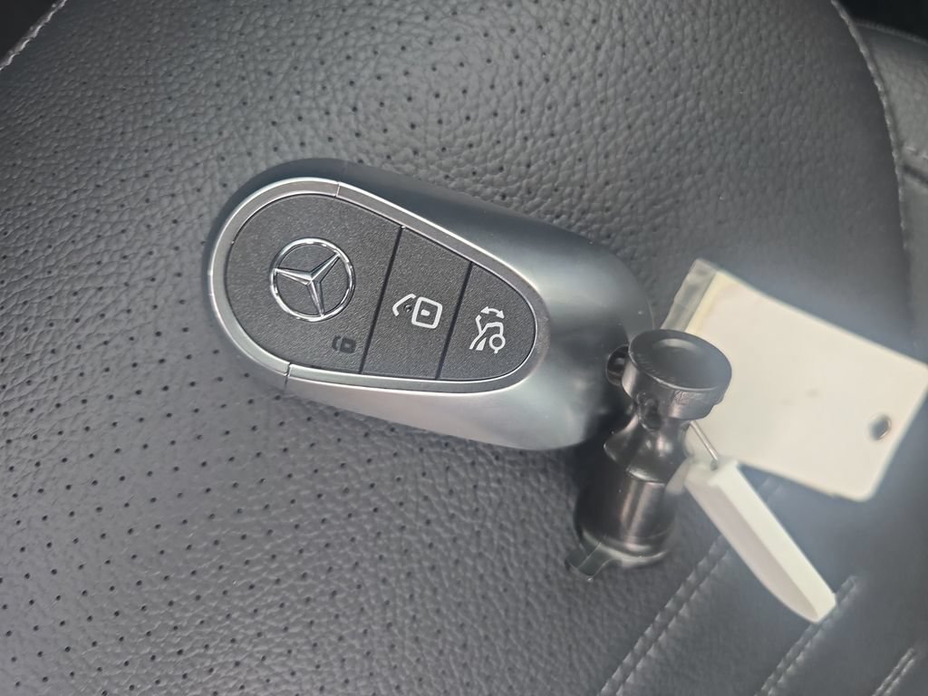 New 2026 Mercedes-Benz C 300 4MATIC Sedan image 29