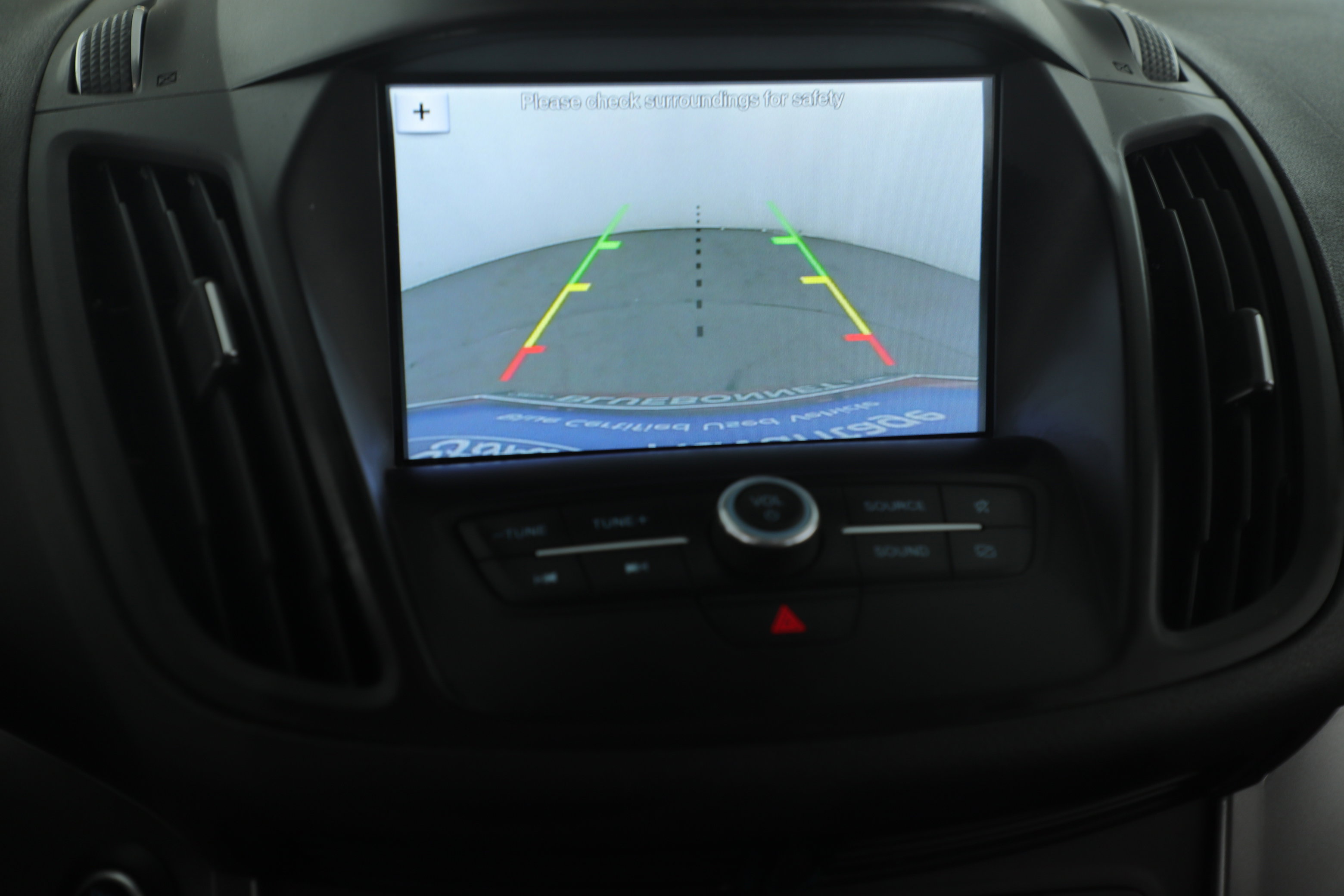 Used 2019 Ford Escape SE image 14