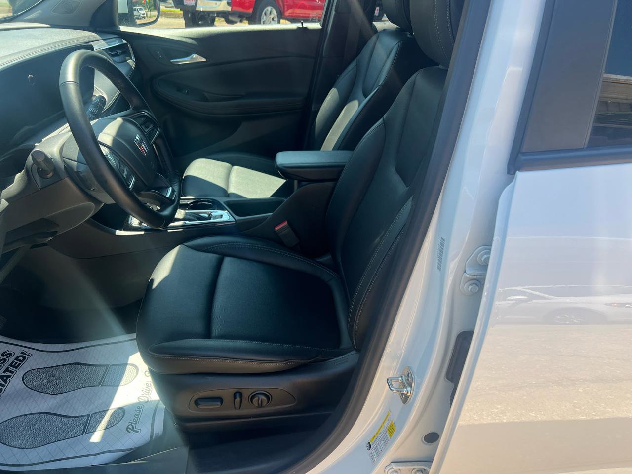 Used 2024 Buick Encore GX Sport Touring w/ Comfort Package FWD image 12