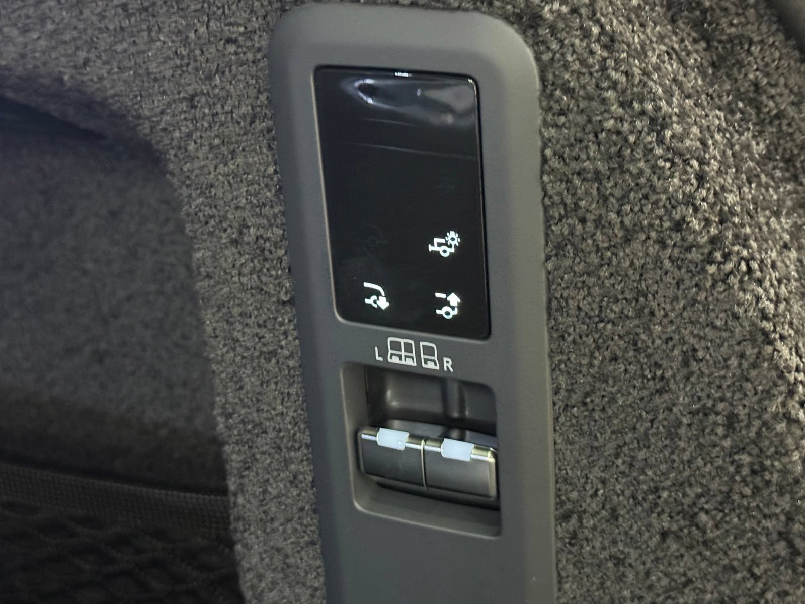New 2026 Land Rover Range Rover SE AWD/4WD image 51