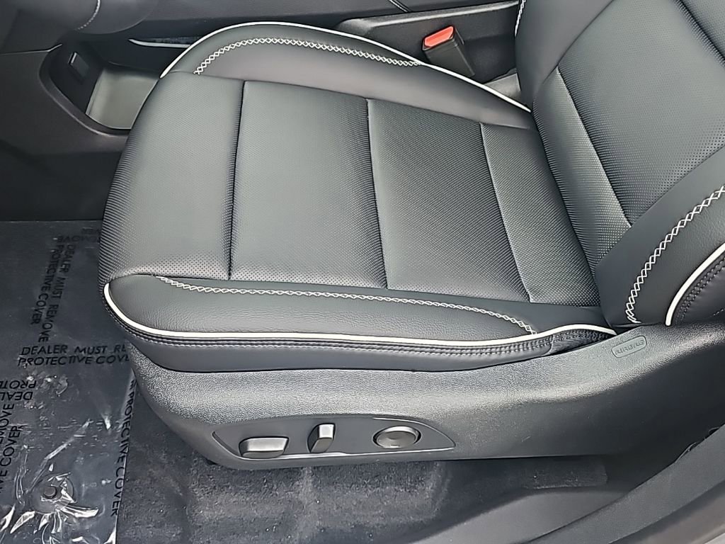 New 2026 GMC Acadia Denali w/ Super Cruise Package image 14