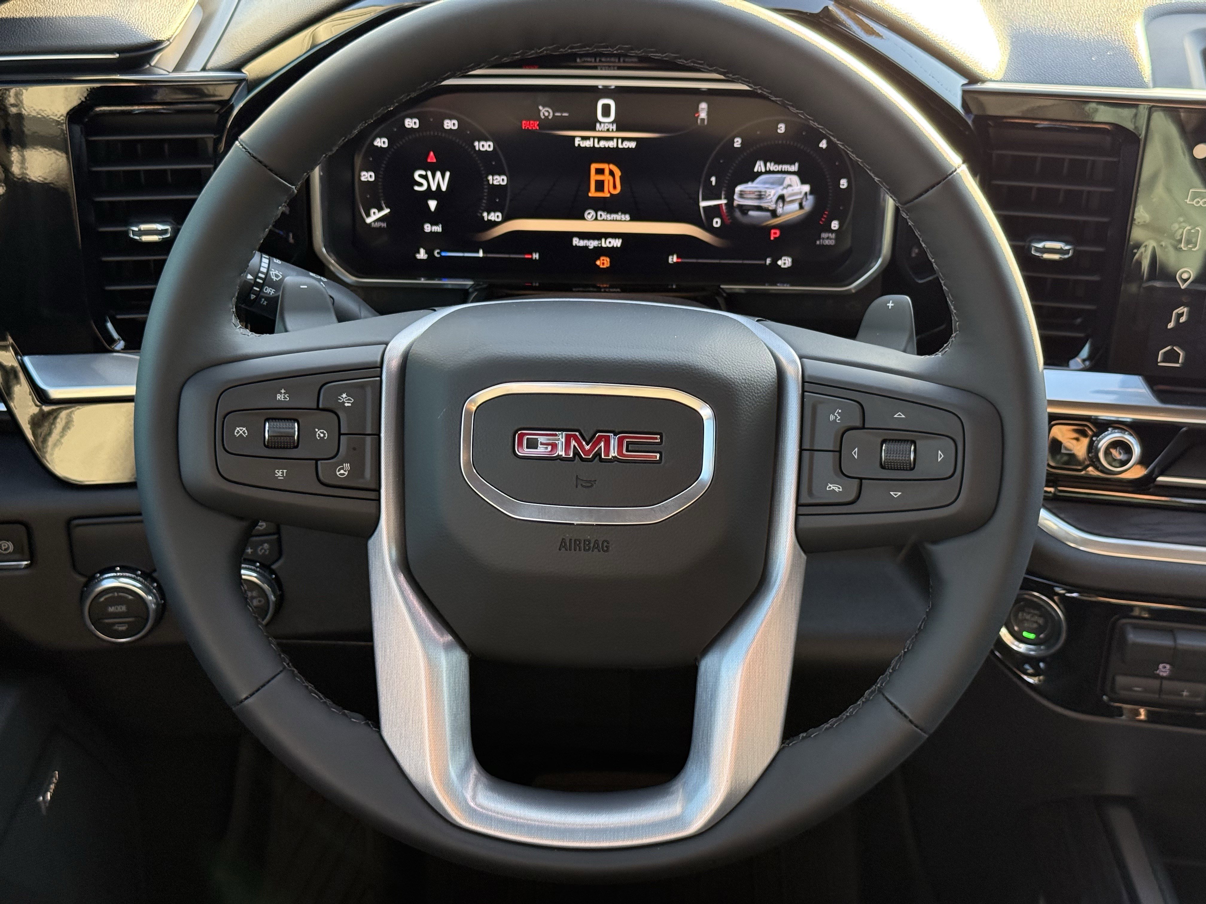 New 2026 GMC Sierra 1500 SLT image 12