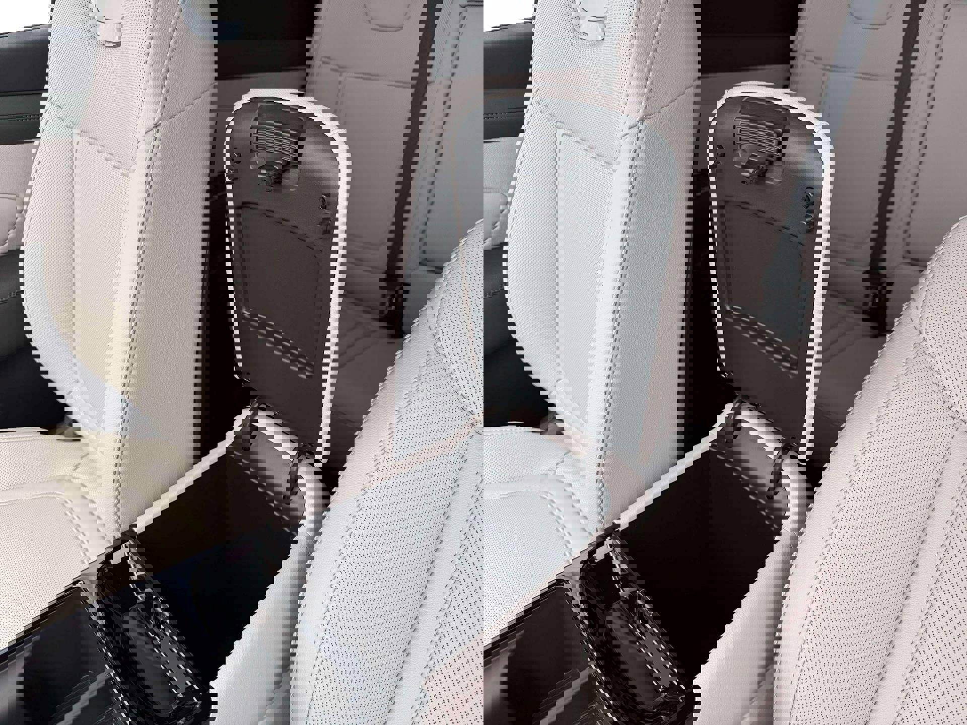 New 2026 Hyundai Tucson Limited image 11