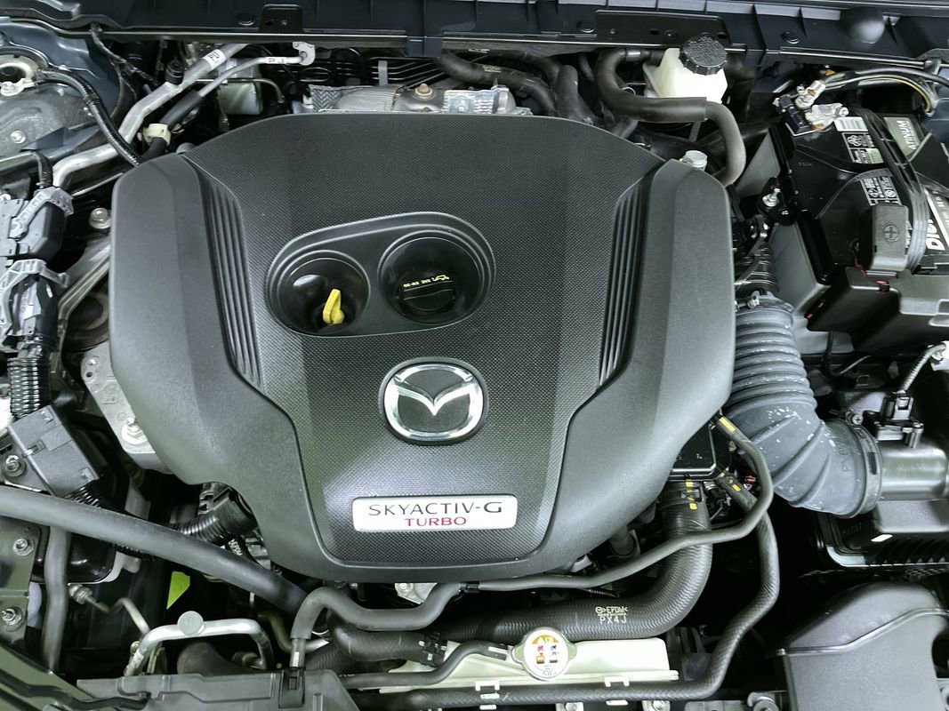 Used 2021 MAZDA MAZDA3 Hatchback w/Premium Plus Pkg image 30