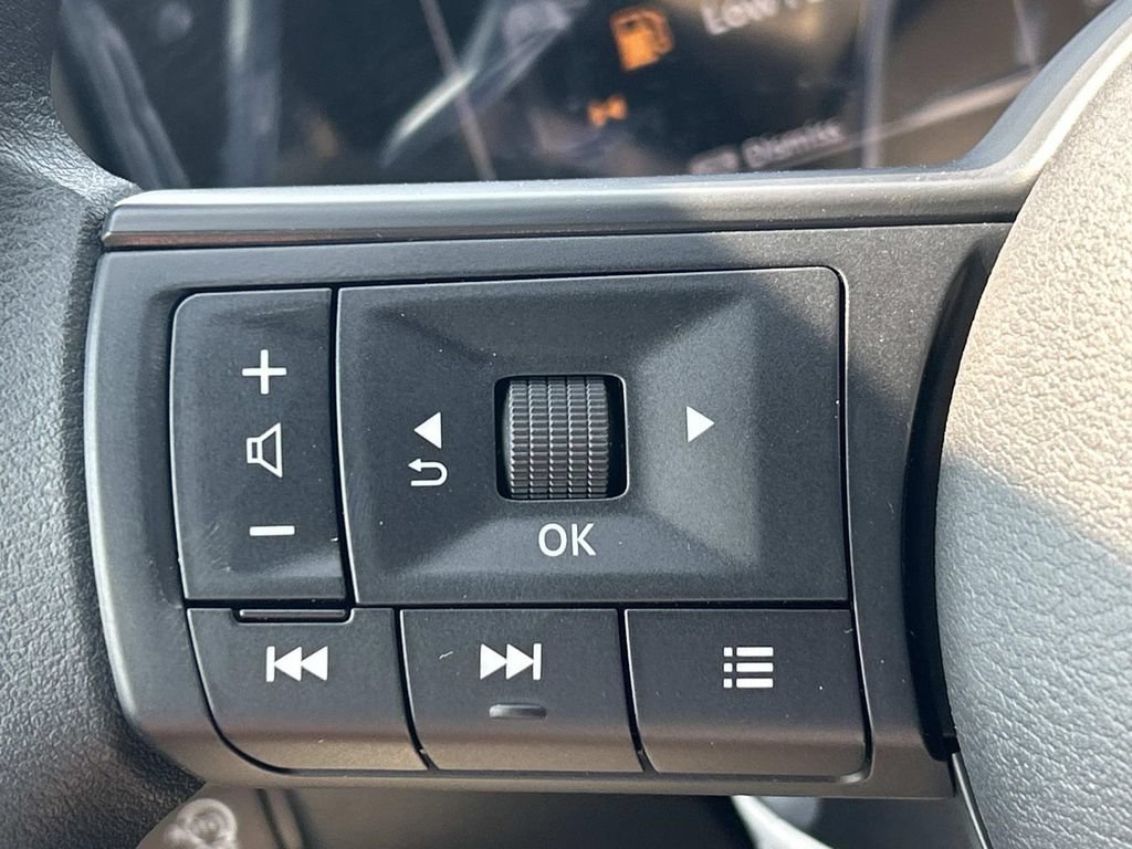 New 2026 Nissan Kicks SV w/ Cold Weather Package FWD image 23