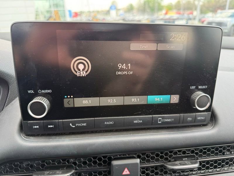 Used 2023 Honda HR-V LX image 11