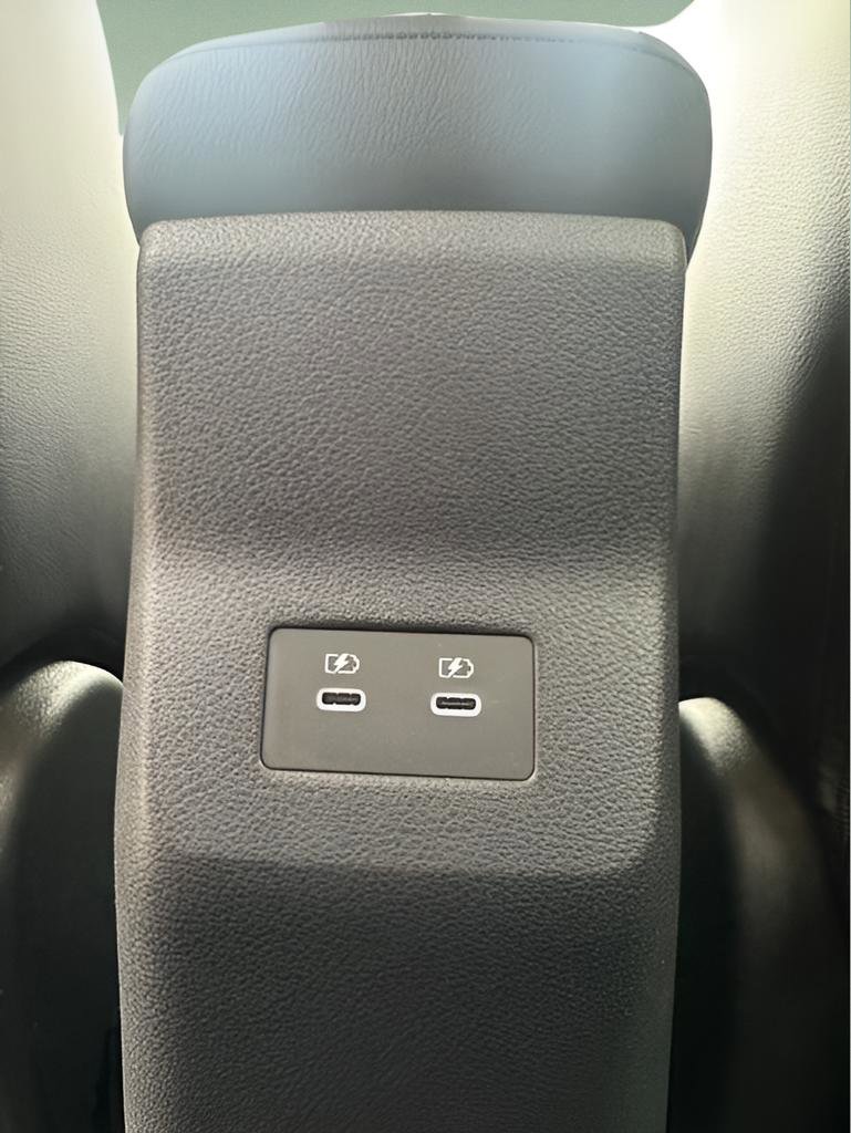 New 2026 Nissan Kicks SR w/ Cold Weather Package AWD/4WD image 21