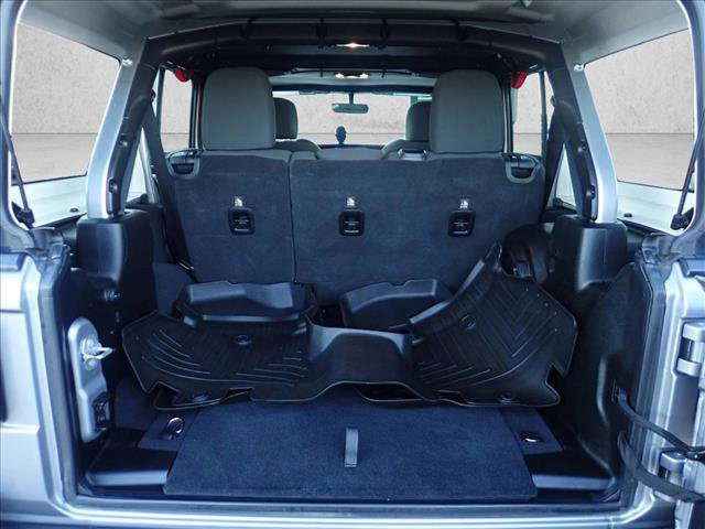 Used 2019 Jeep Wrangler Unlimited Rubicon w/ Dual Top Group image 8