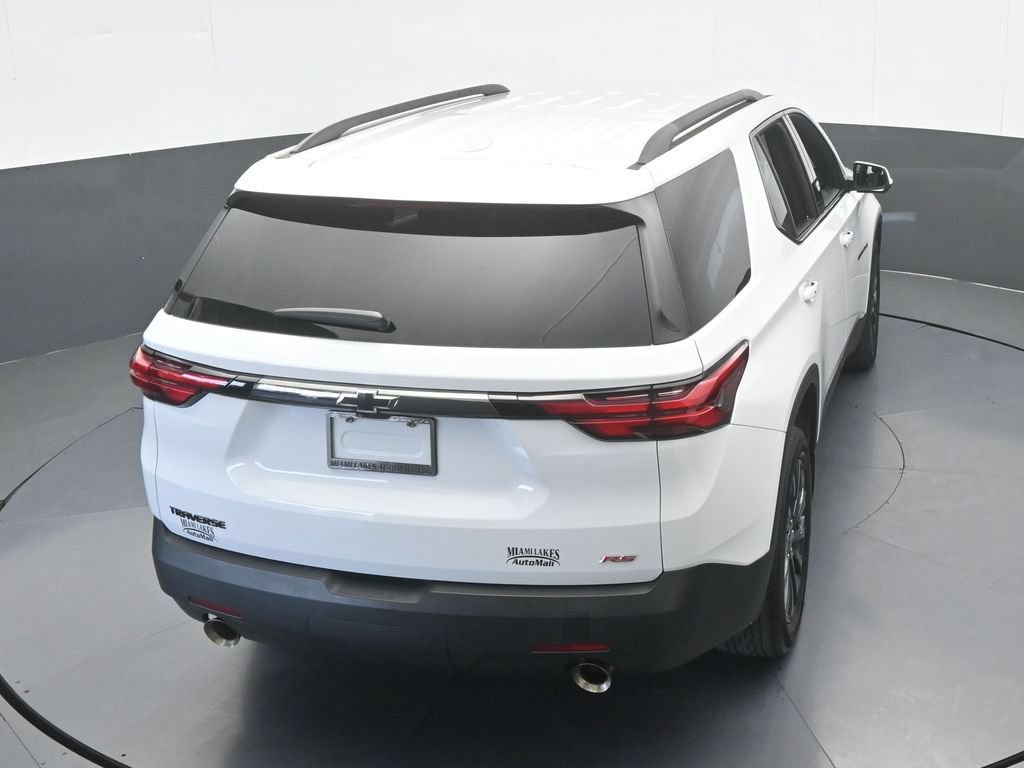 Used 2023 Chevrolet Traverse RS FWD image 60
