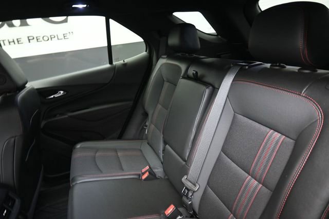 Used 2024 Chevrolet Equinox RS FWD image 20