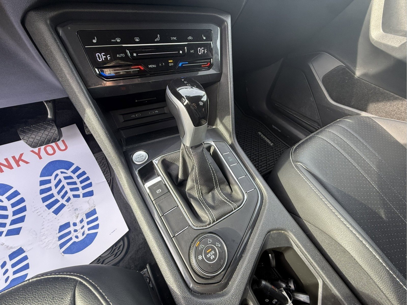 Used 2024 Volkswagen Tiguan SE AWD/4WD image 14
