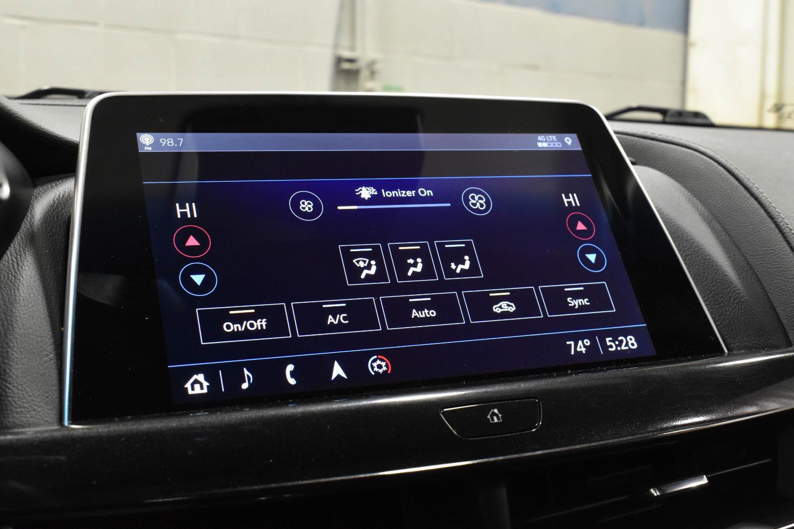 Used 2023 Cadillac CT5 Luxury image 19