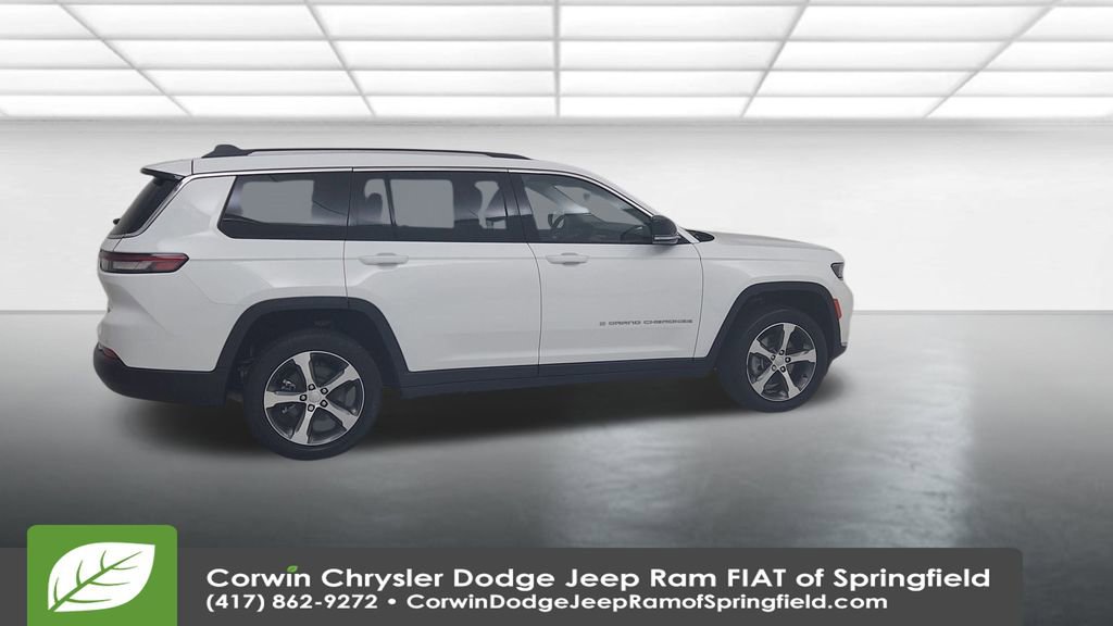 Used 2023 Jeep Grand Cherokee L Limited image 16