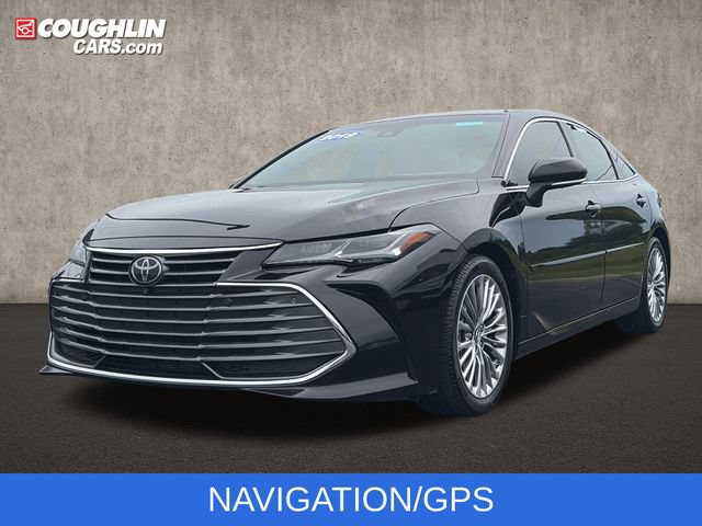 Used 2019 Toyota Avalon Limited FWD image 4