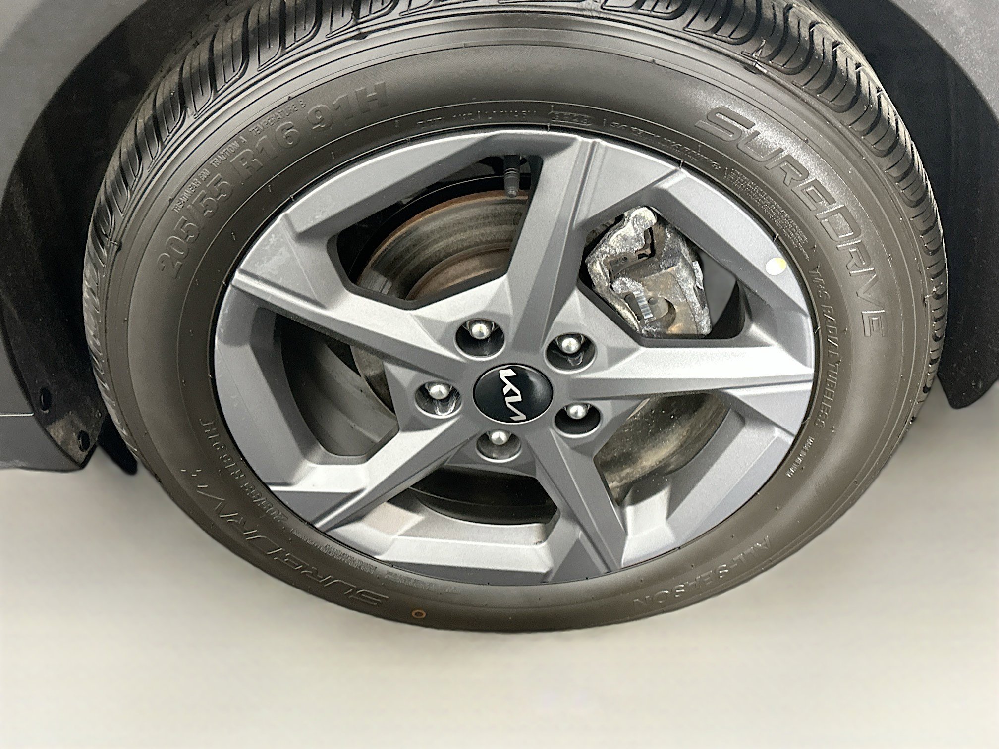 Used 2025 Kia K4 LXS image 11