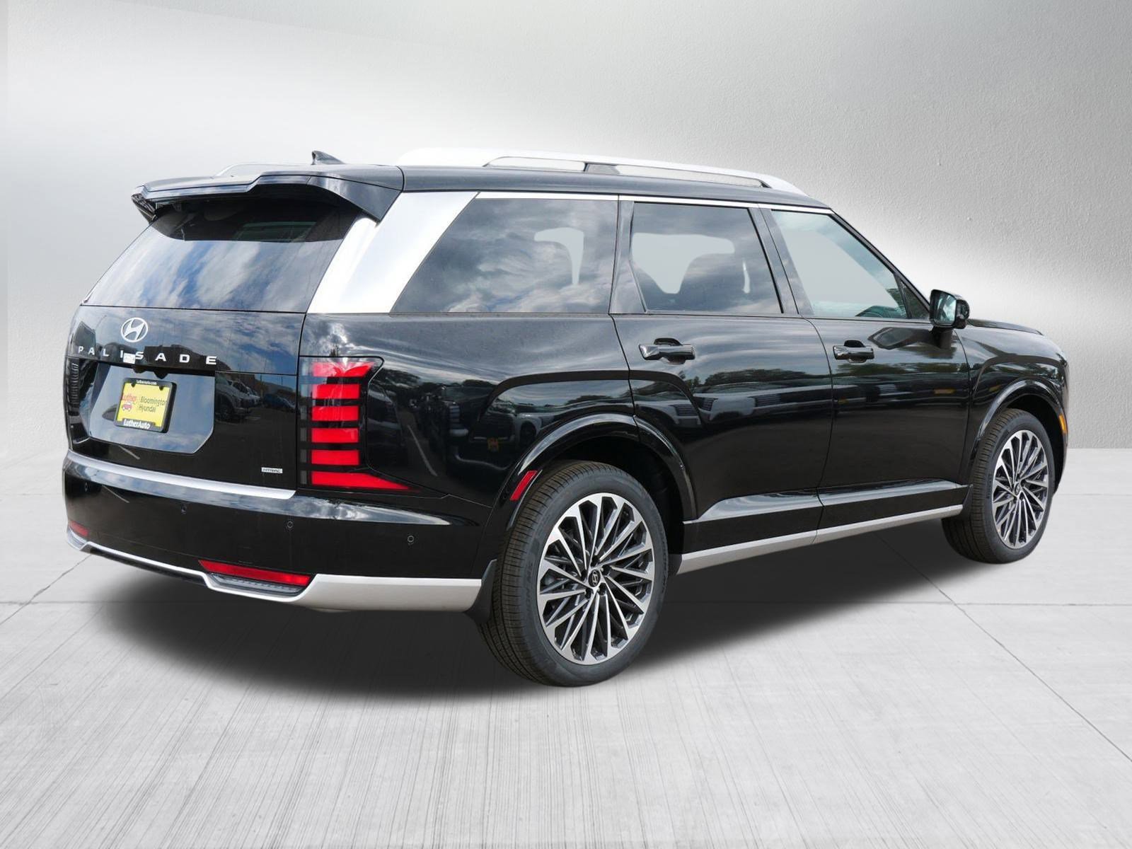New 2026 Hyundai Palisade Calligraphy image 4