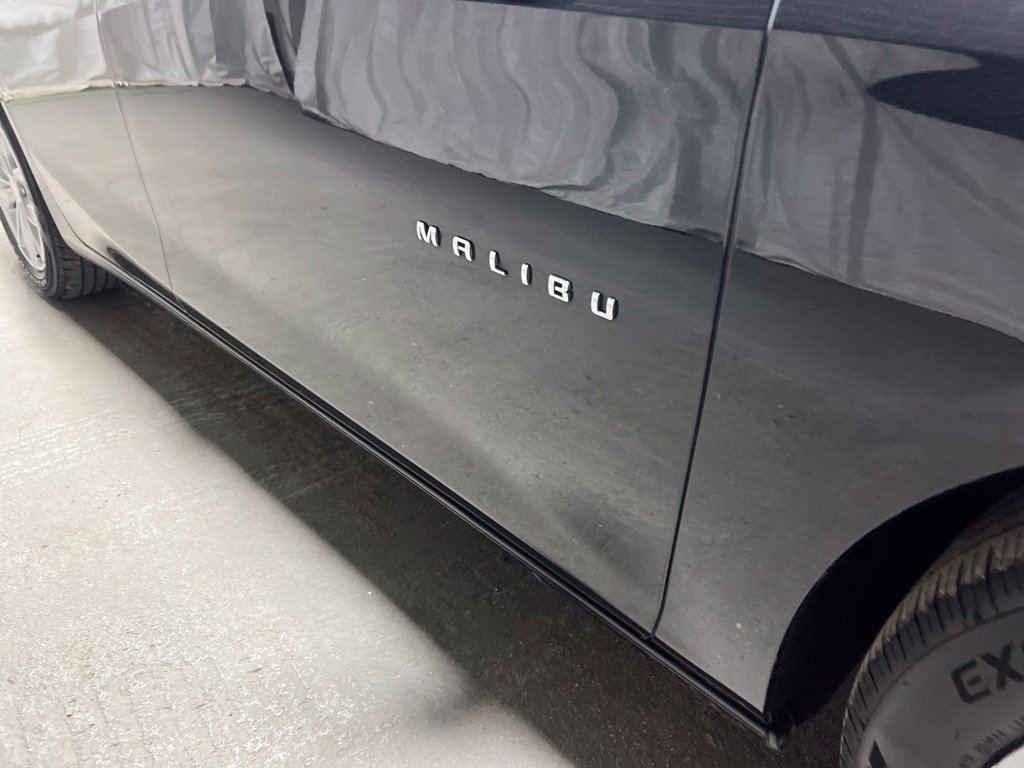 Used 2025 Chevrolet Malibu LT FWD image 9