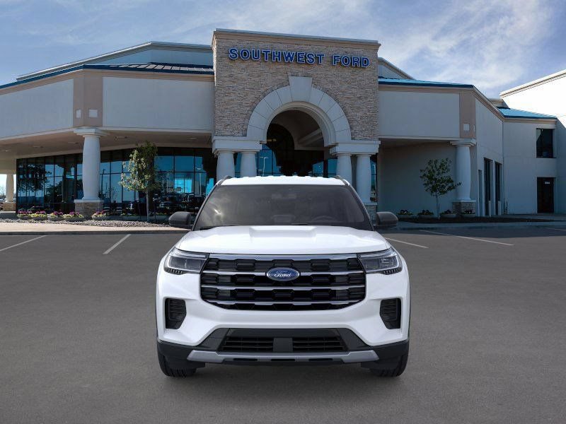 New 2026 Ford Explorer Active RWD image 6