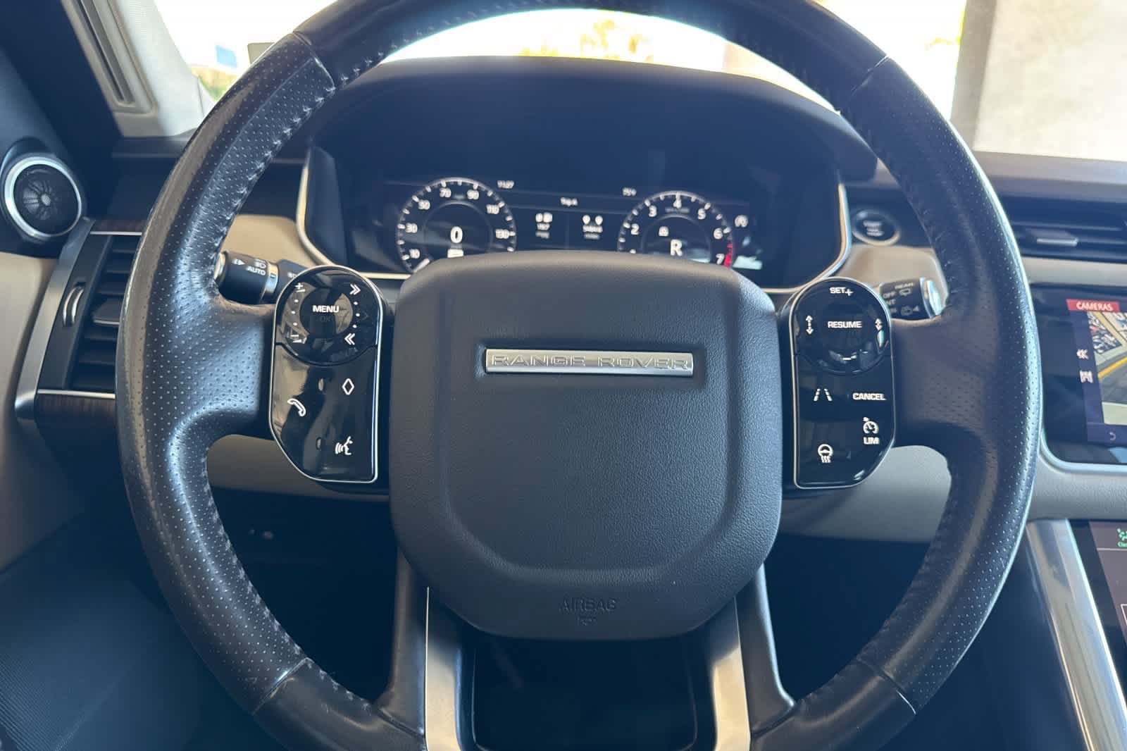 Used 2018 Land Rover Range Rover Sport HSE AWD/4WD image 25