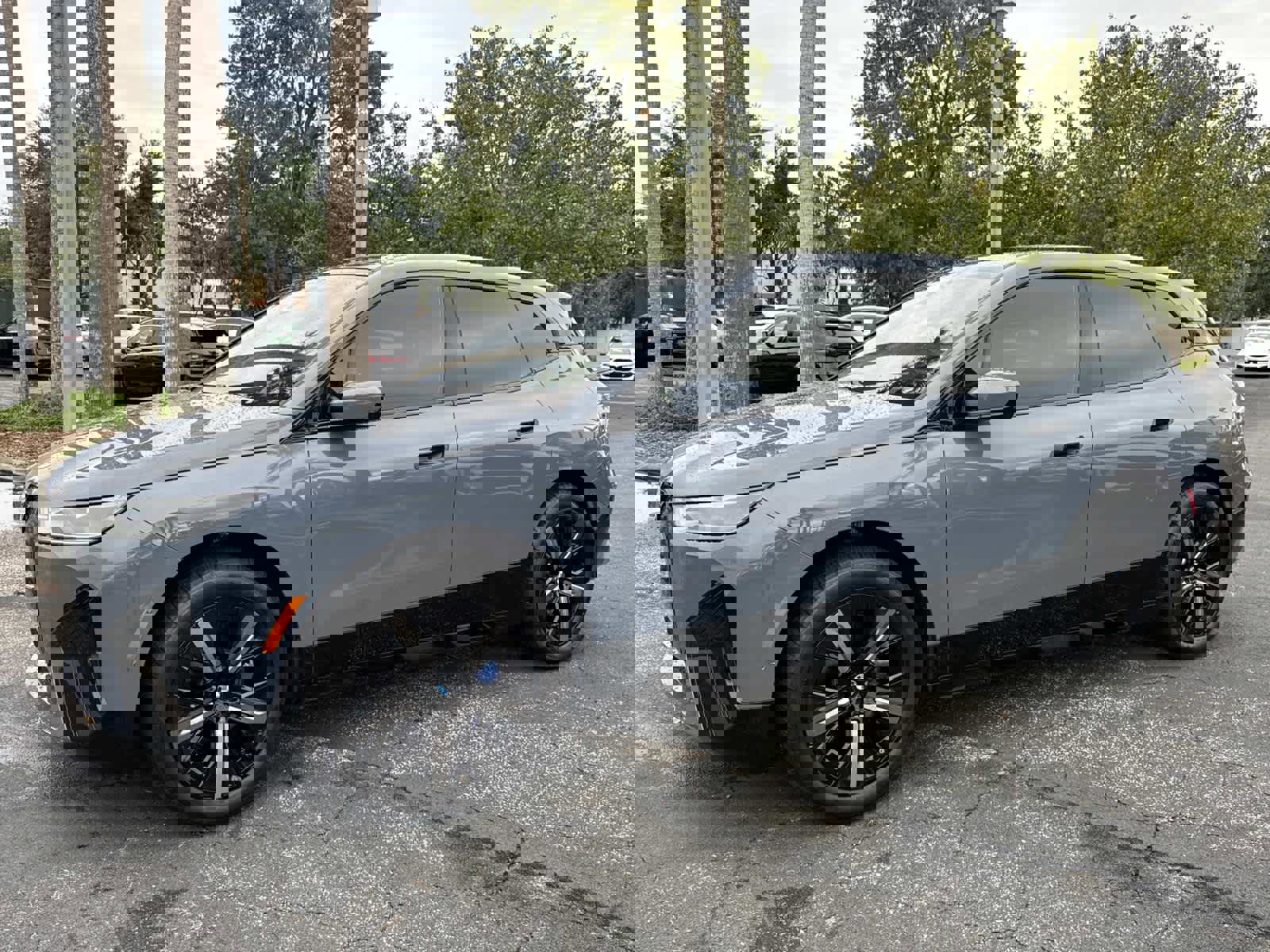 Certified 2025 BMW iX xDrive50 image 7